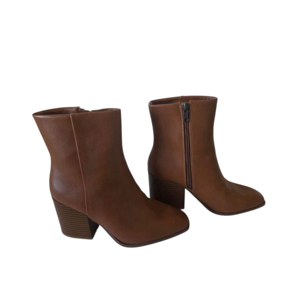 Amazon Essentials Brown Faux Leather Block Heel Square Toe Ankle Bootie Zip 5.5
